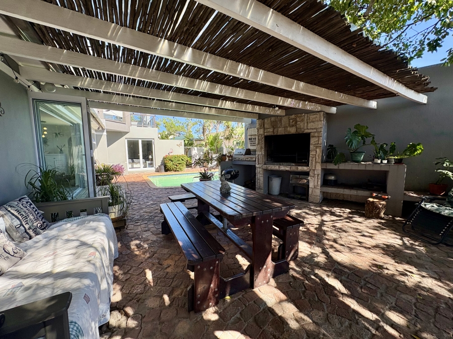 3 Bedroom Property for Sale in Blouberg Rise Western Cape